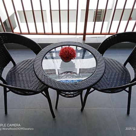 Bc Homestay @ Emerald Avenue Apartment, Бринчанг Екстер'єр фото