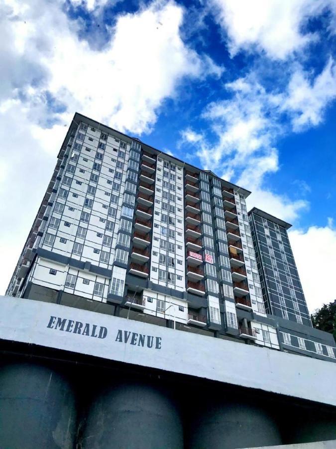 Bc Homestay @ Emerald Avenue Apartment, Бринчанг Екстер'єр фото