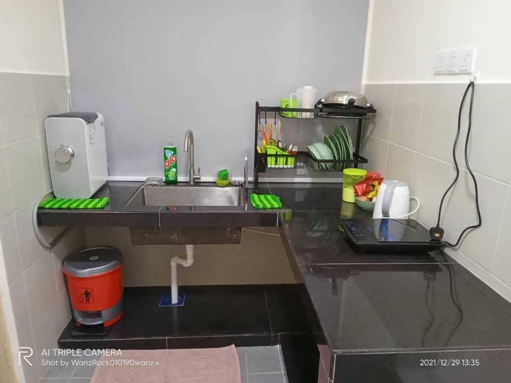 Bc Homestay @ Emerald Avenue Apartment, Бринчанг Екстер'єр фото