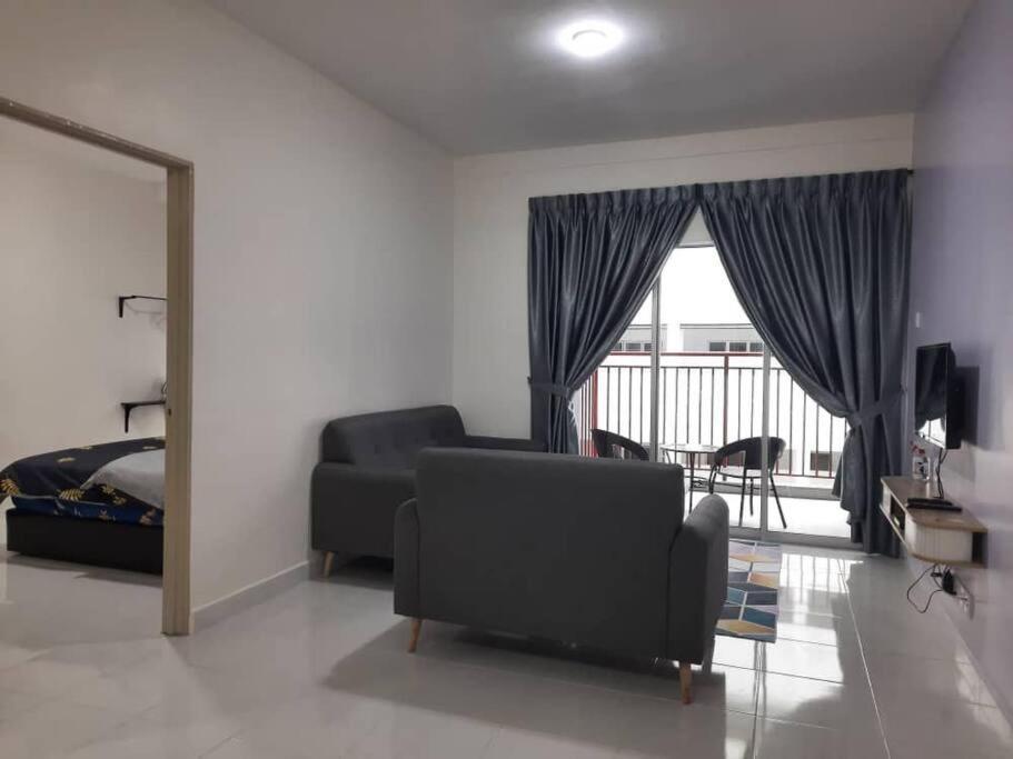 Bc Homestay @ Emerald Avenue Apartment, Бринчанг Екстер'єр фото